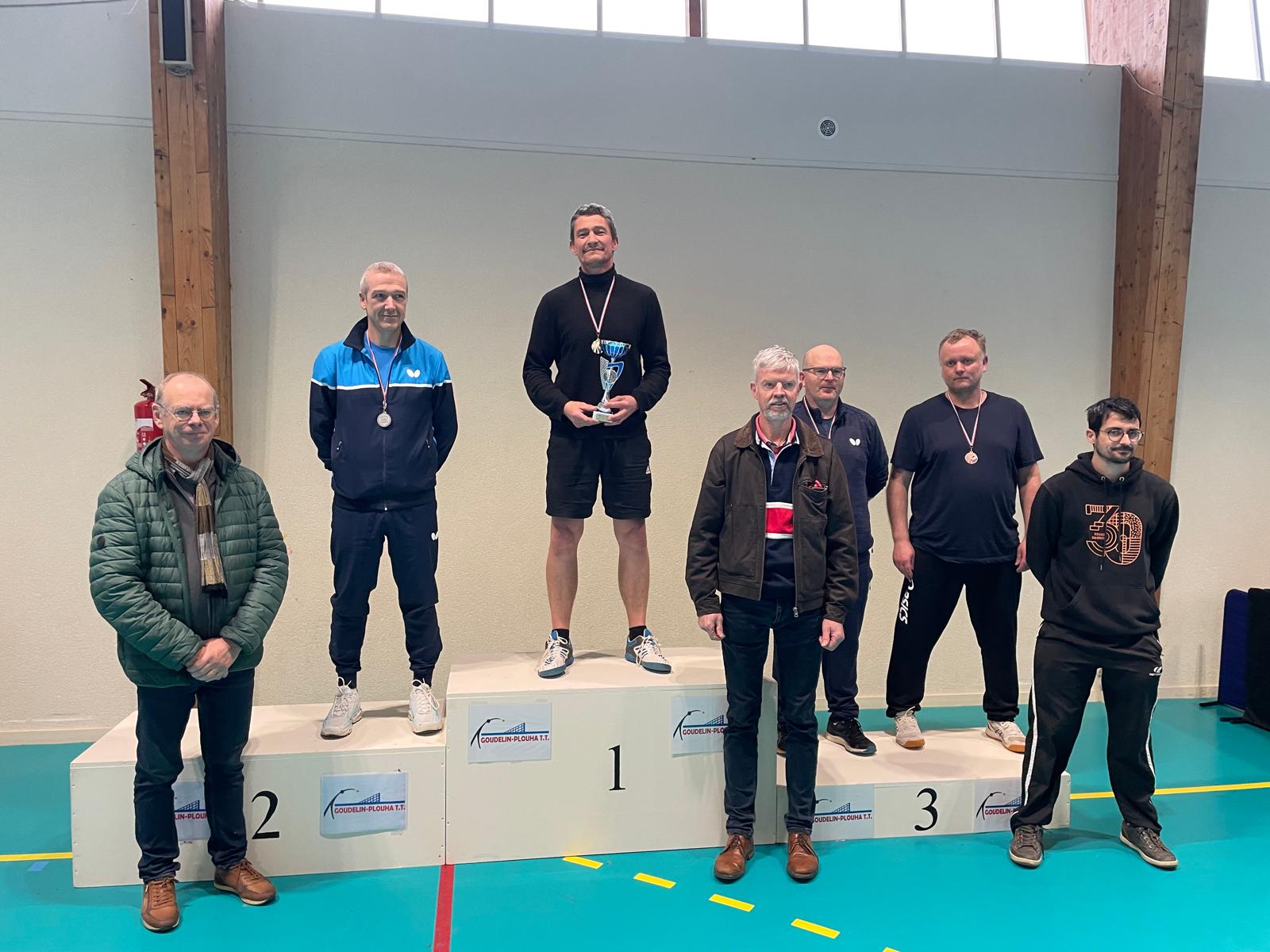 Podium 'V40-V45' lors du championnat départemental vétérans